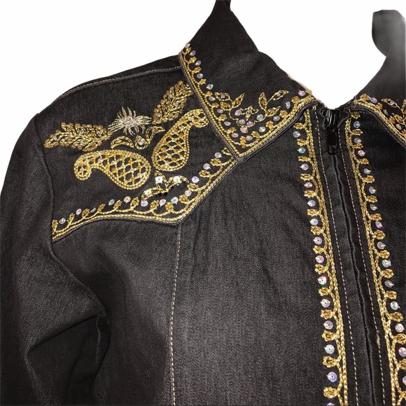 Victor Costa Embroidered Denim Jacket - Picture 5 of 13